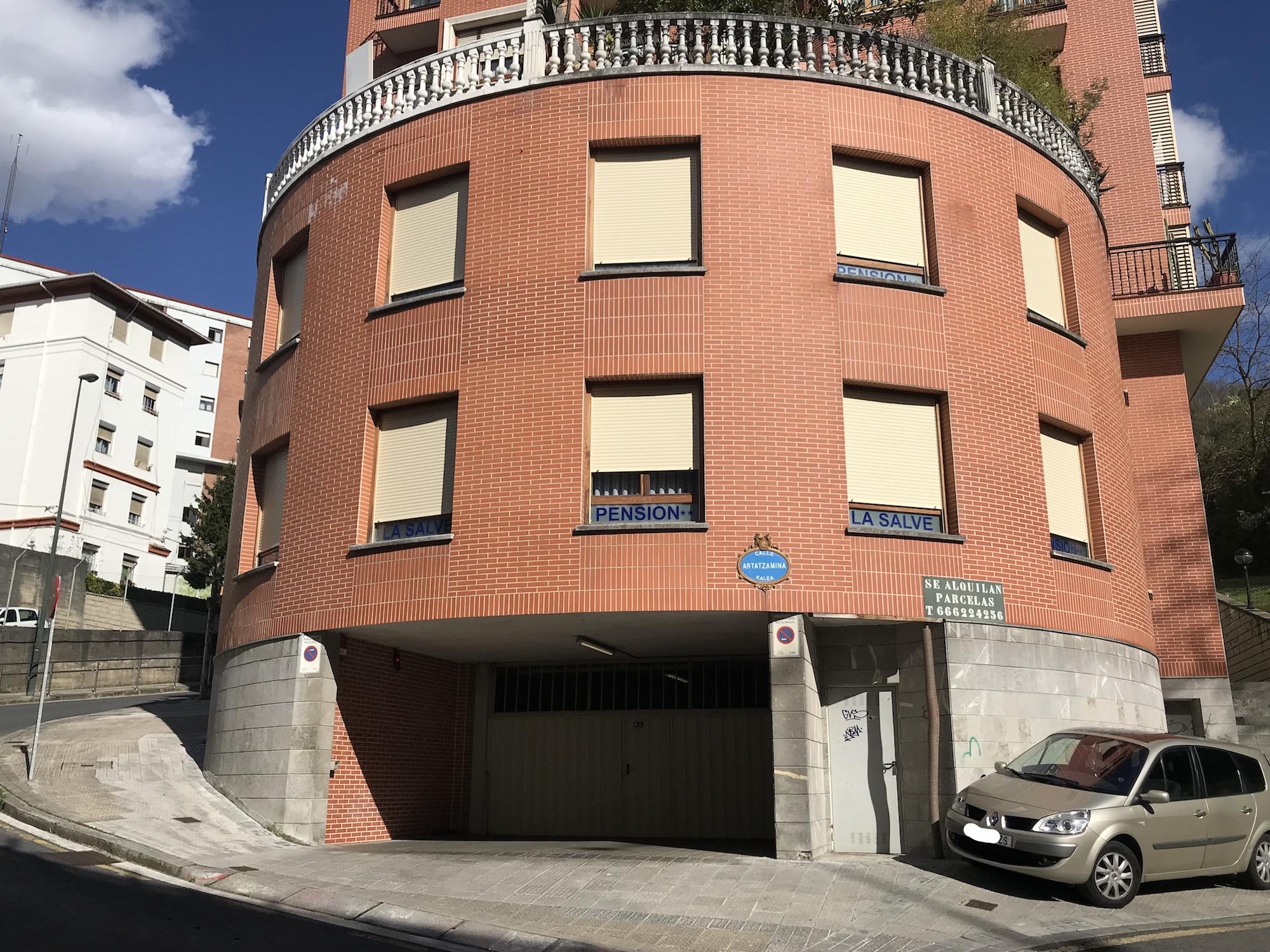 Pensión La Salve Bilbao Exterior foto